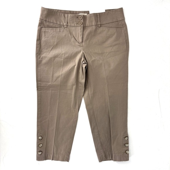 LOFT Pants - NWT LOFT 4P Petite Original Crop Pants Straight Trouser Capris Khaki Tan Button